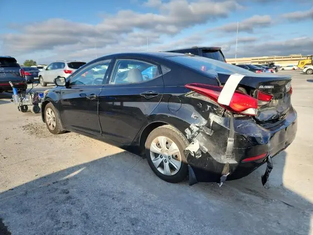 2016 HYUNDAI ELANTRA SE  