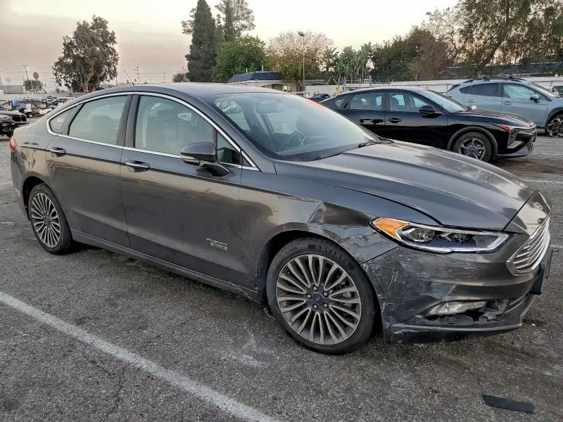 2017 FORD FUSION TITANIUM PHEV  
