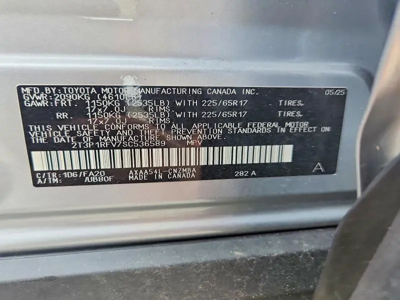 2025 TOYOTA RAV4 XLE  
