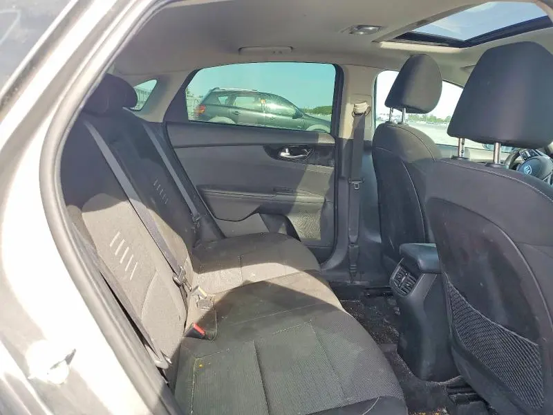 2021 KIA FORTE EX  