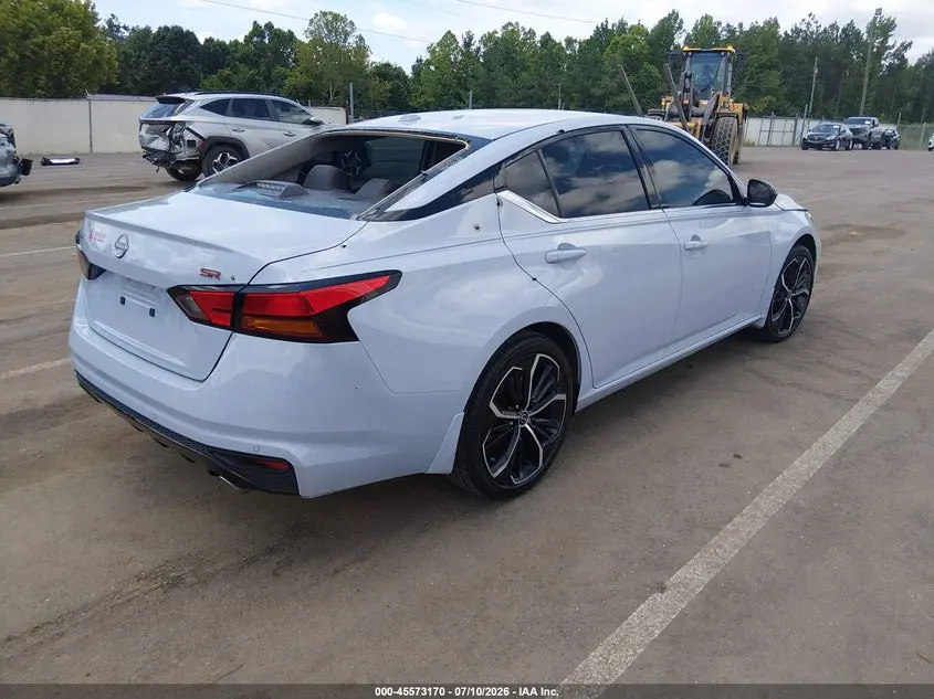 2025 NISSAN ALTIMA SR FWD