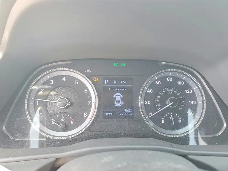 2020 HYUNDAI SONATA SE  