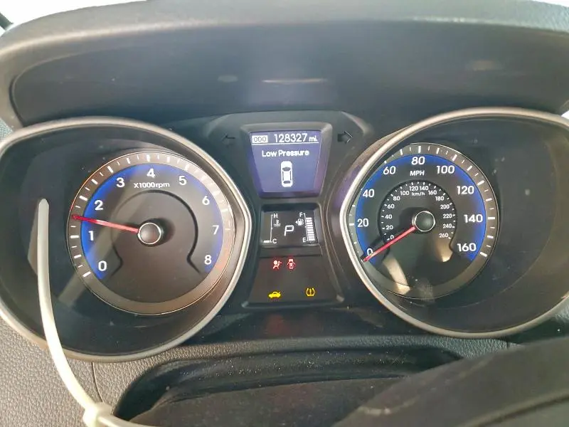 2017 HYUNDAI ELANTRA GT   