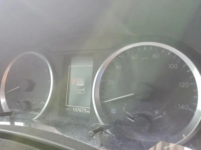 2017 TOYOTA HIGHLANDER LE  