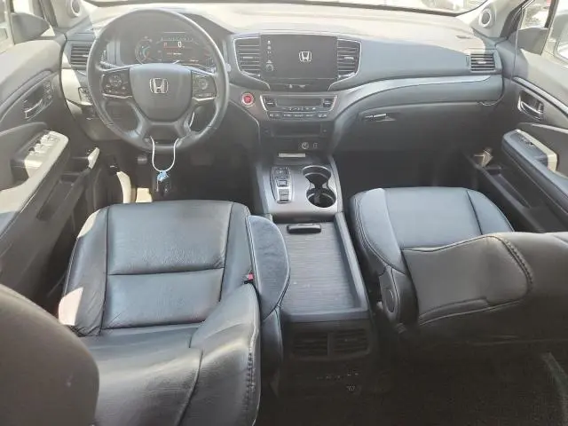2021 HONDA PILOT SE  