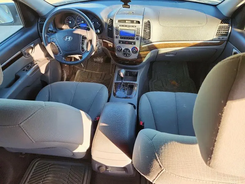 2011 HYUNDAI SANTA FE GLS  