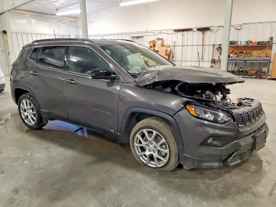 2023 JEEP COMPASS LATITUDE LUX  