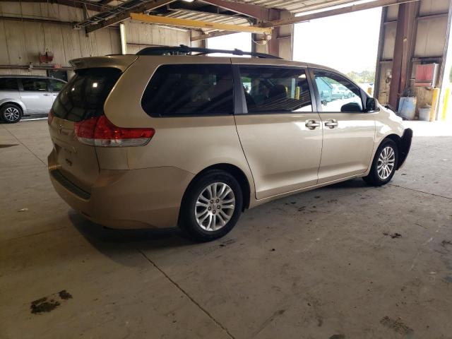 2011 TOYOTA SIENNA XLE