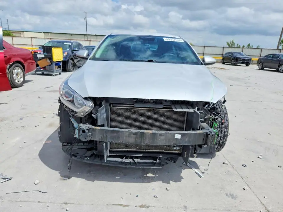 2021 KIA FORTE LXS  
