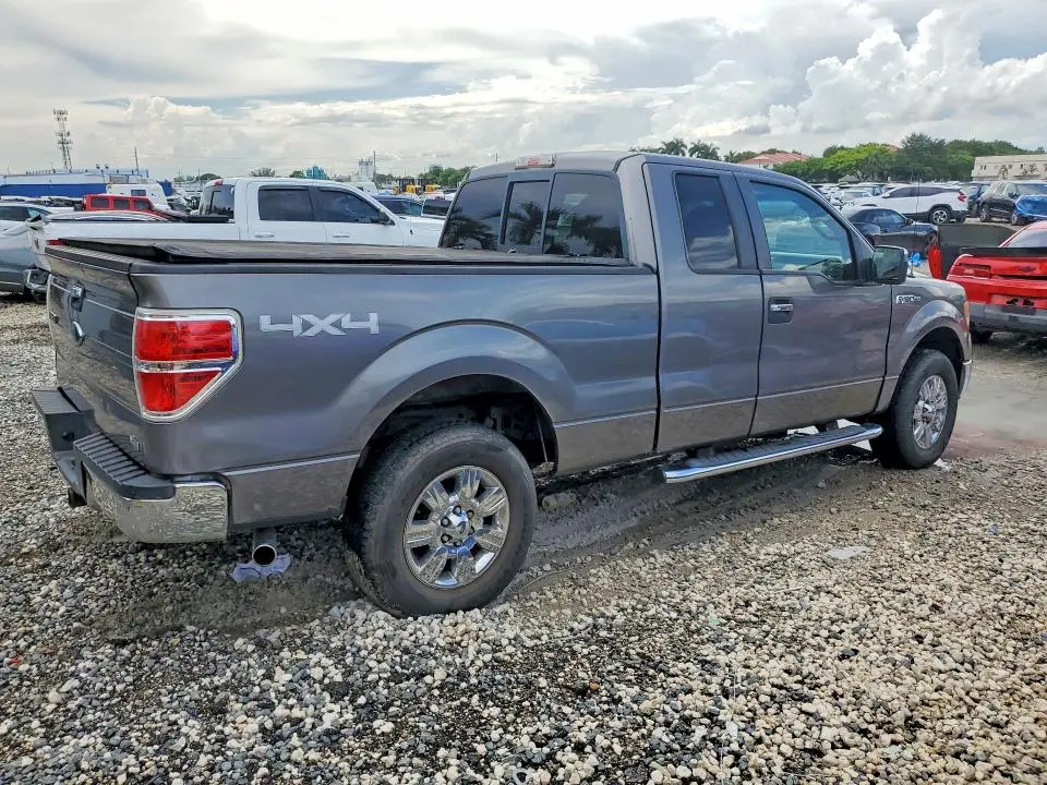 2010 FORD F150 SUPER CAB  