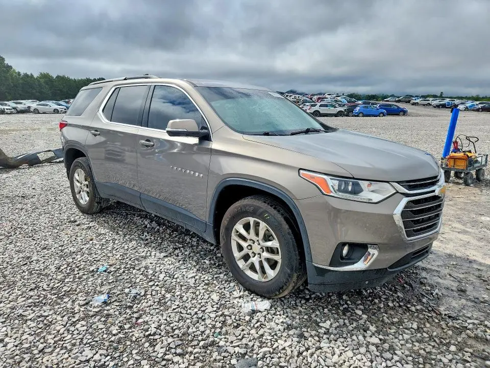 2019 CHEVROLET TRAVERSE LT  