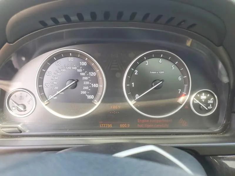 2011 BMW 528 I  