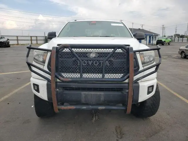 2018 TOYOTA TUNDRA CREWMAX SR5  