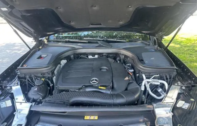 2021 MERCEDES-BENZ GLC 300 4MATIC  