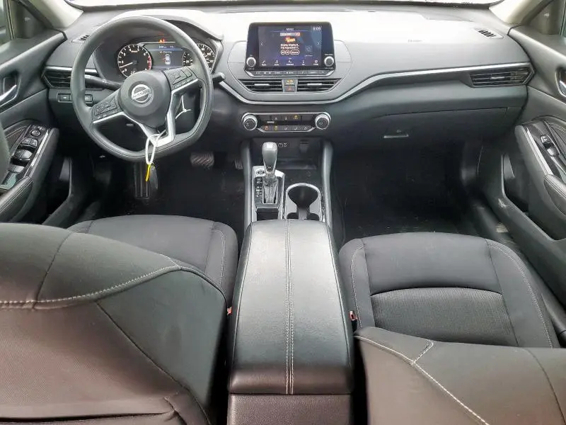2021 NISSAN ALTIMA SV  