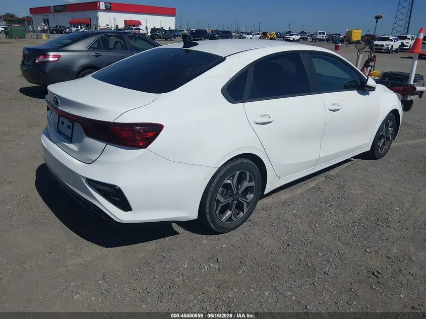2019 KIA FORTE LXS