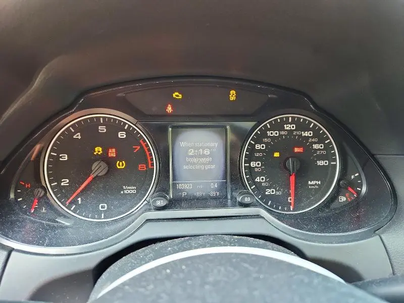 2010 AUDI Q5 PREMIUM PLUS  