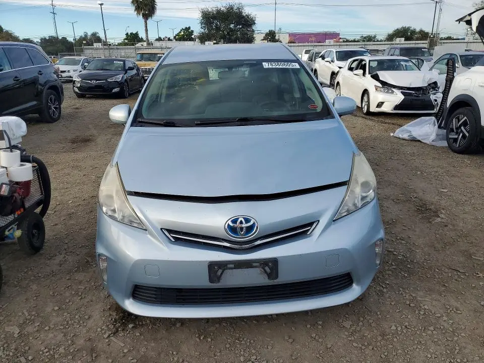 2013 TOYOTA PRIUS V THREE  