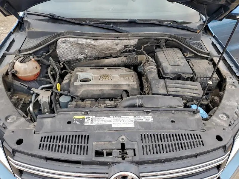 2017 VOLKSWAGEN TIGUAN S  