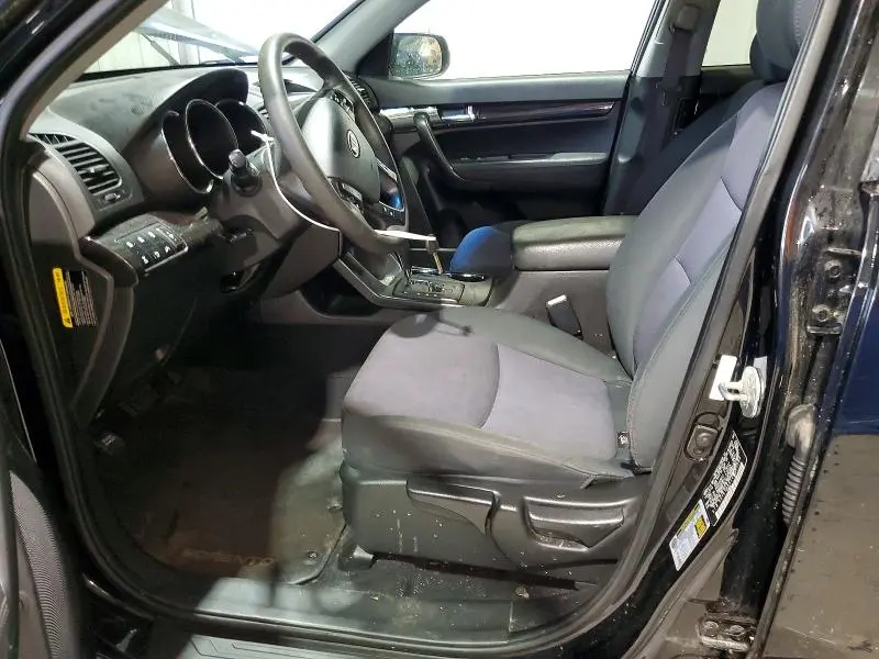 2012 KIA SORENTO LX  