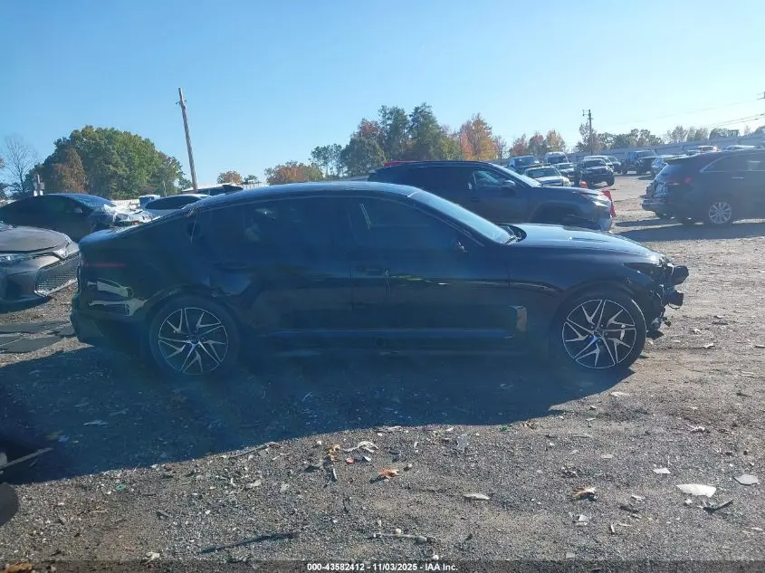 2023 KIA STINGER GT-LINE