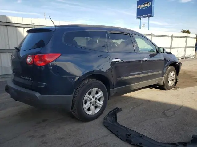 2011 CHEVROLET TRAVERSE LS  