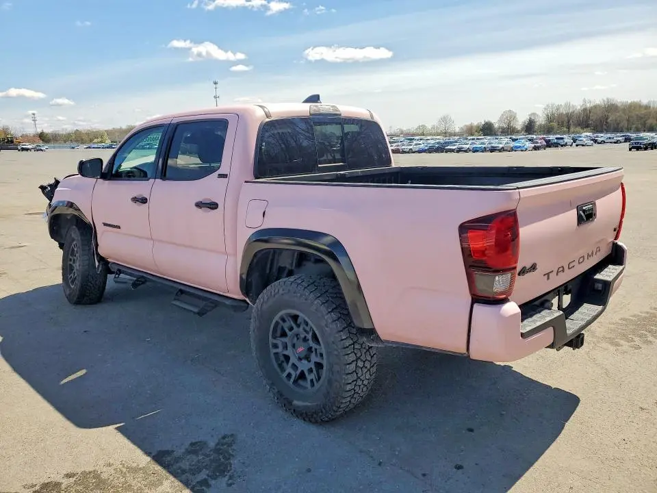 2023 TOYOTA TACOMA SR5 V6  