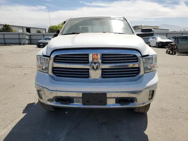 2015 RAM 1500 SLT  