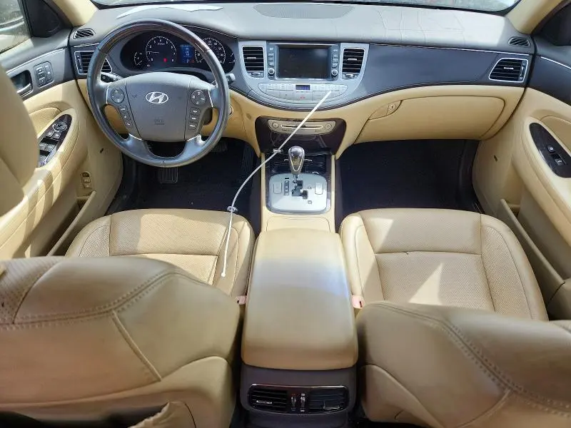 2010 HYUNDAI GENESIS 4.6L  