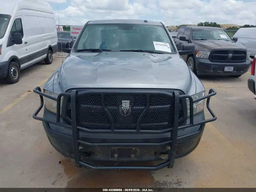 2021 RAM 1500 CLASSIC TRADESMAN  4X4 8' BOX