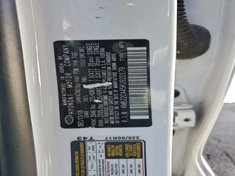 2019 HYUNDAI TUCSON SE  