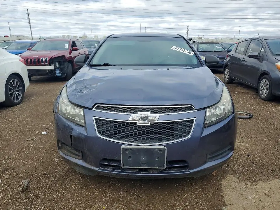 2013 CHEVROLET CRUZE LS  