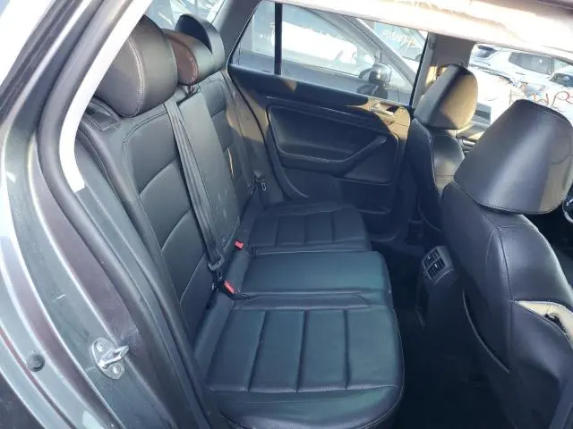 2012 VOLKSWAGEN JETTA TDI  