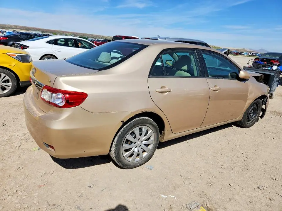 2012 TOYOTA COROLLA LE  