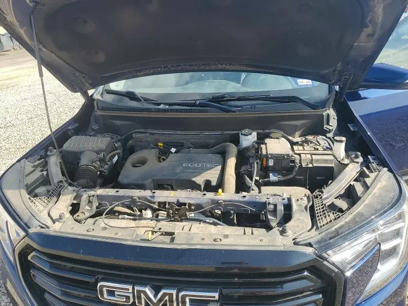 2022 GMC TERRAIN SLT  