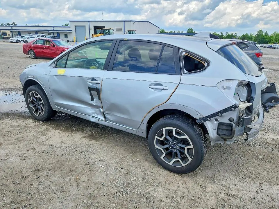 2016 SUBARU CROSSTREK LIMITED  