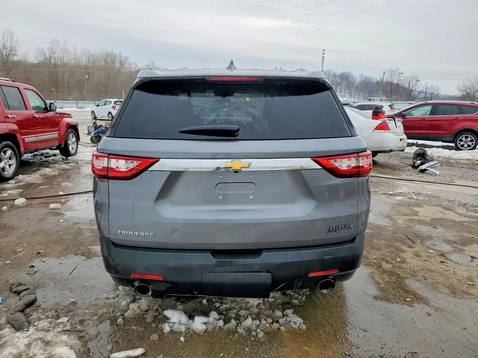 2019 CHEVROLET TRAVERSE LS  