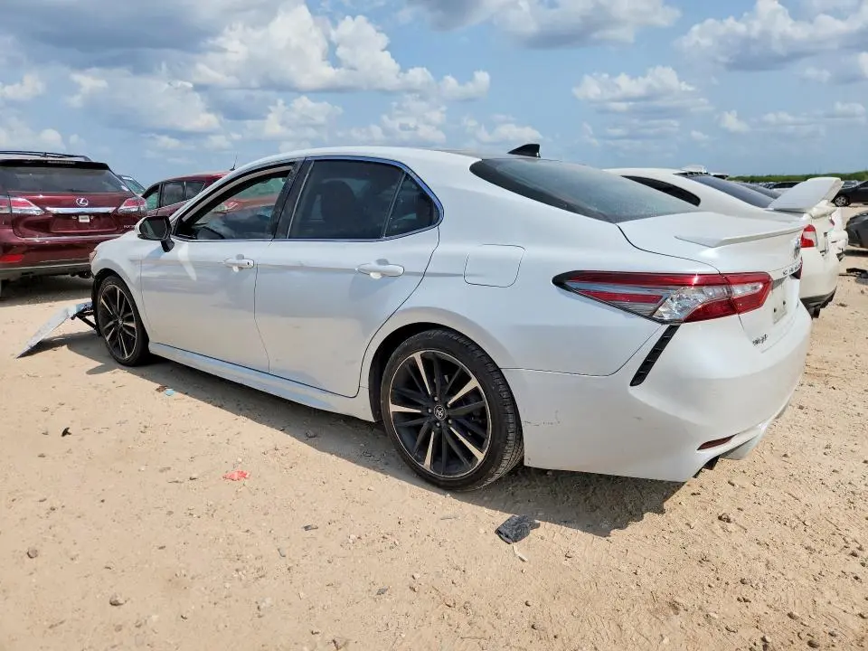 2019 TOYOTA CAMRY XSE  