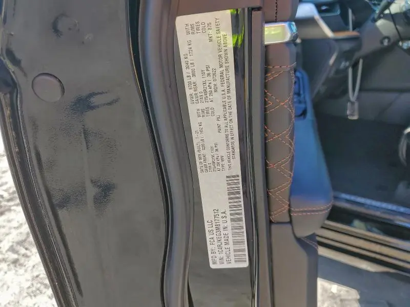 2021 JEEP GRAND CHEROKEE L SUMMIT  