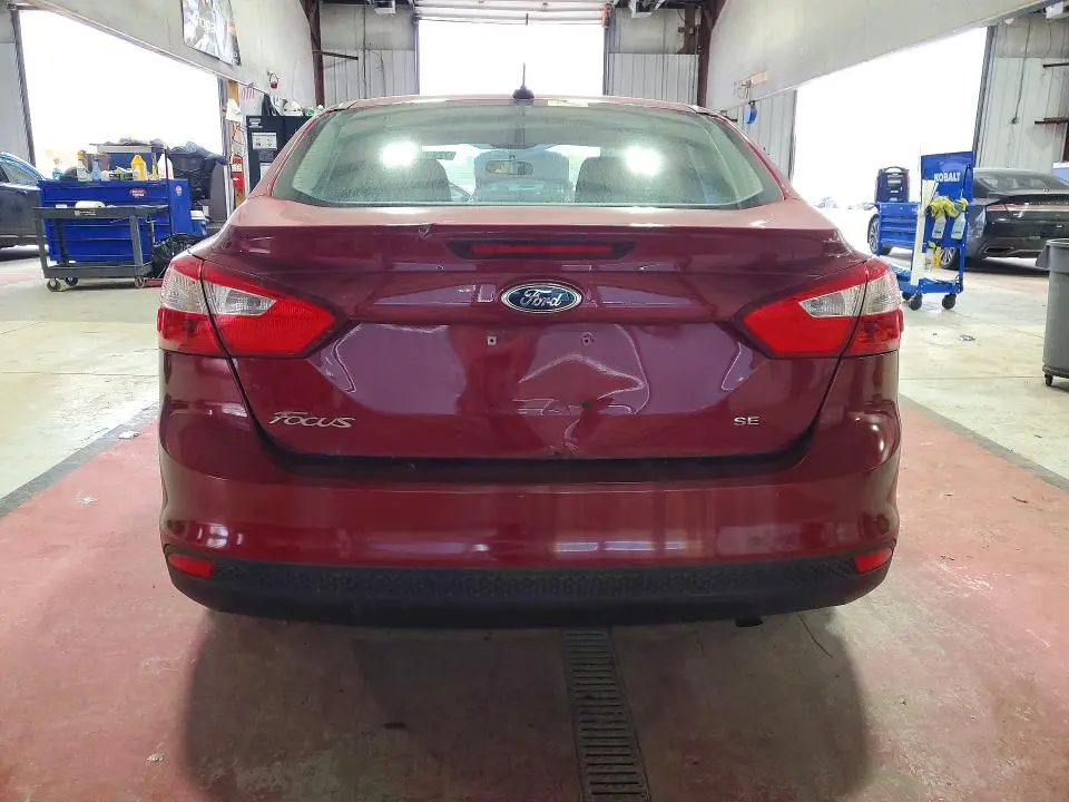 2014 FORD FOCUS SE  