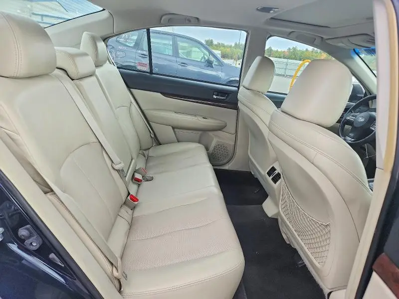 2013 SUBARU LEGACY 2.5I LIMITED  