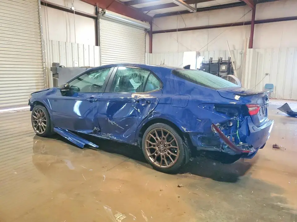2023 TOYOTA CAMRY SE NIGHTSHADE  