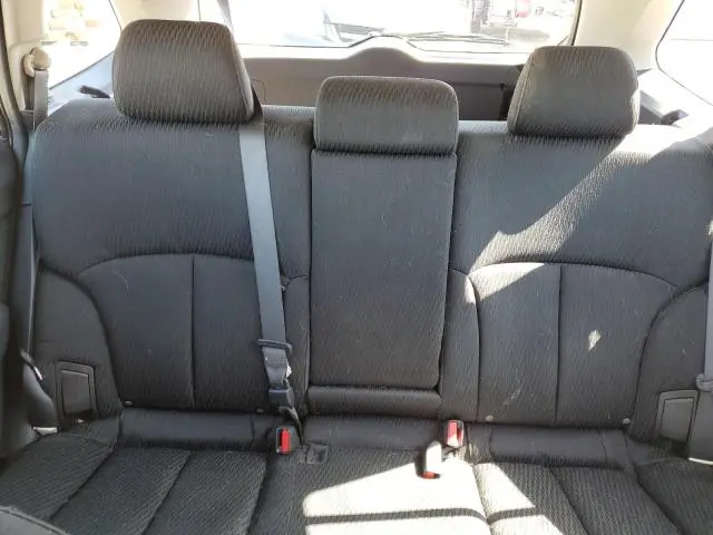 2010 SUBARU OUTBACK 2.5I  
