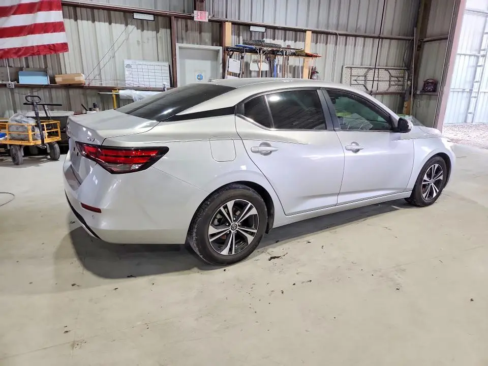 2021 NISSAN SENTRA SV  