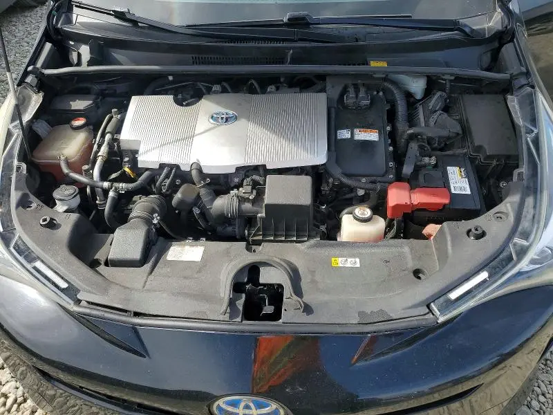 2016 TOYOTA PRIUS THREE TOURING  