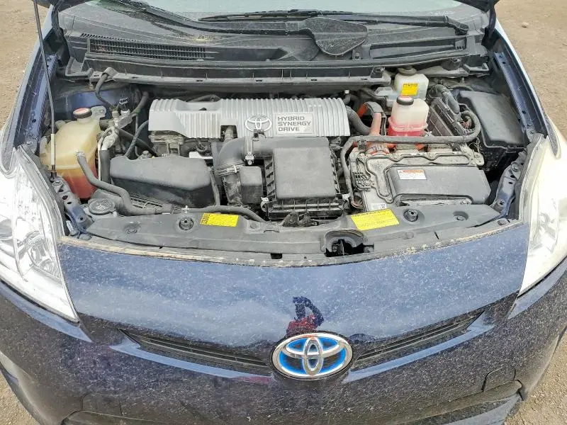 2014 TOYOTA PRIUS THREE  