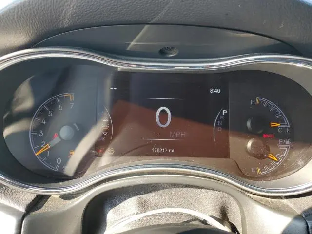2020 JEEP GRAND CHEROKEE LAREDO  