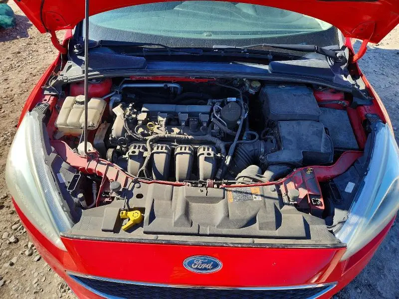 2016 FORD FOCUS SE  