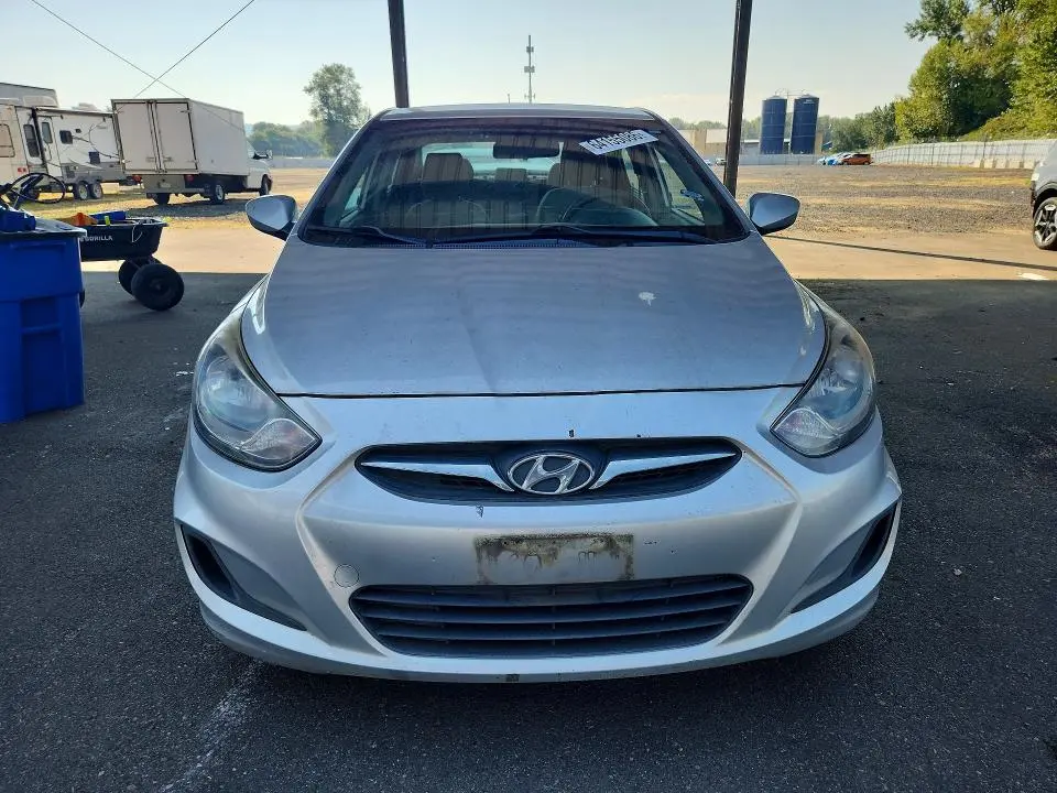 2014 HYUNDAI ACCENT GLS  