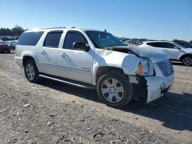 2013 GMC YUKON XL DENALI  